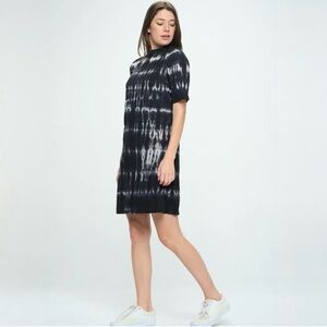 T.La Heidi Black And White 100% Cotton Tie Dye Mock Neck Mini Dress Size SP
